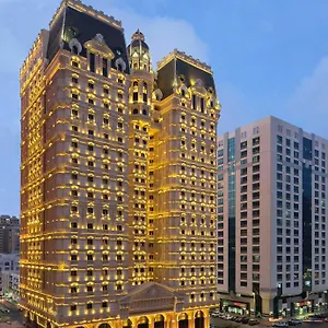 Royal Rose Abu Dhabi, A Curio Collection By Hilton Affiliated Отель